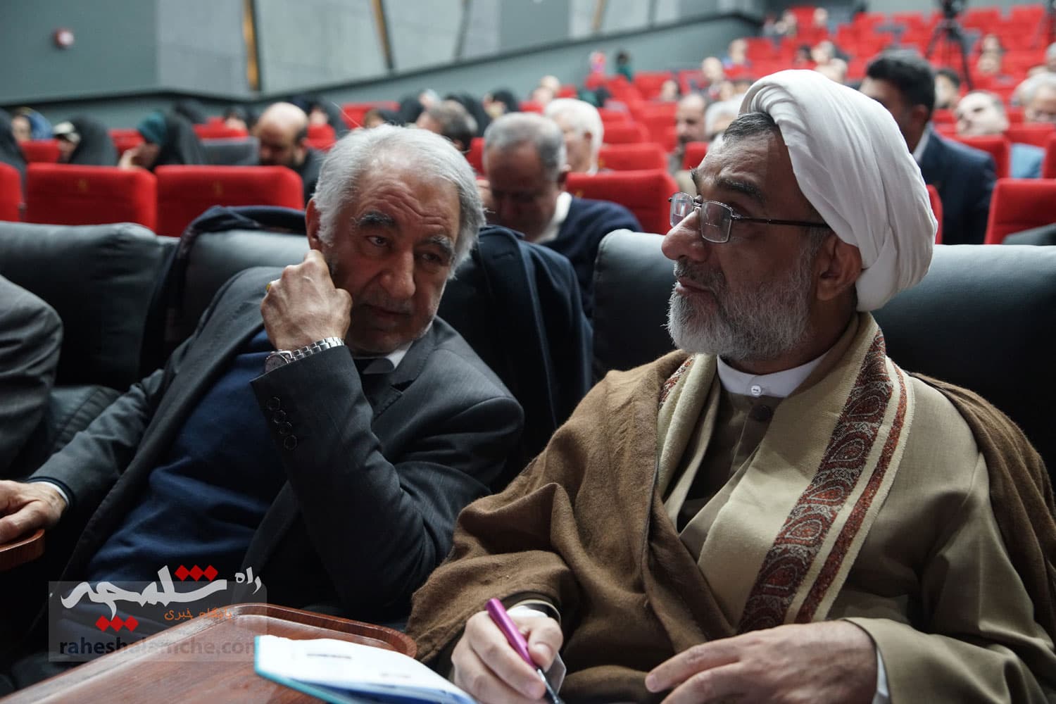 در نشست جمعیت وفاداران انقلاب اسلامی چه گذشت؟ +تصاویر — تصویر 20