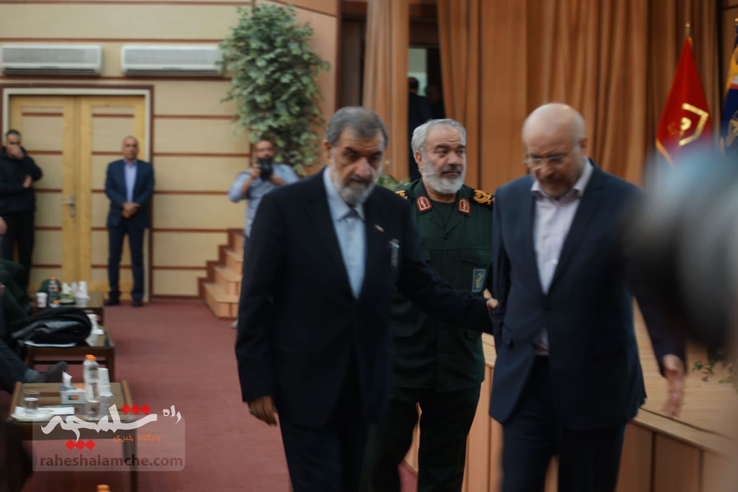 تجلیل از منتخبان جشنواره پژوهشی و فناوری در دانشگاه جامع امام حسین(ع) +تصاویر — تصویر 5
