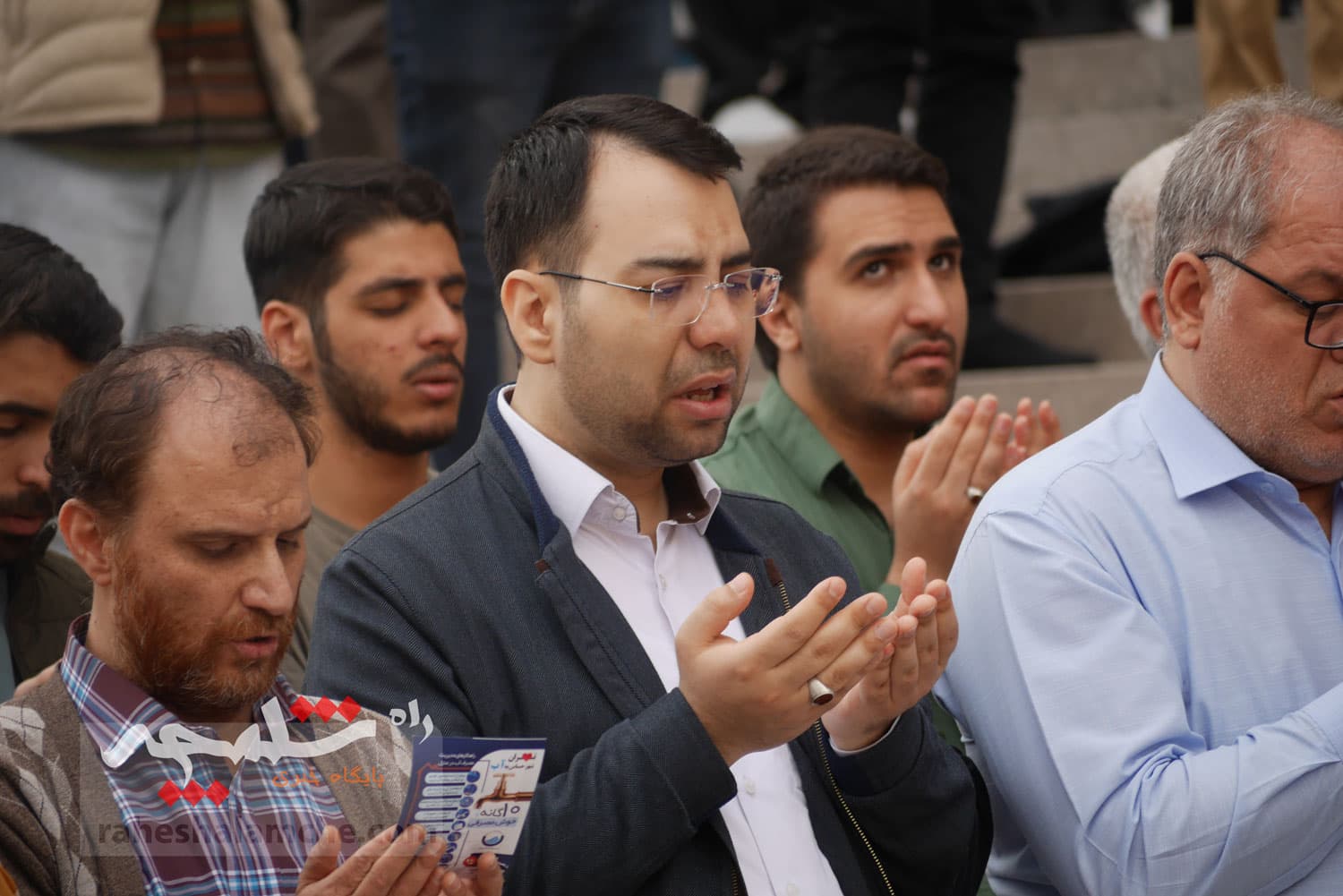 گزارش تصویری اختصاصی راه شلمچه از نماز عید فطر به امامت رهبر انقلاب — تصویر 76