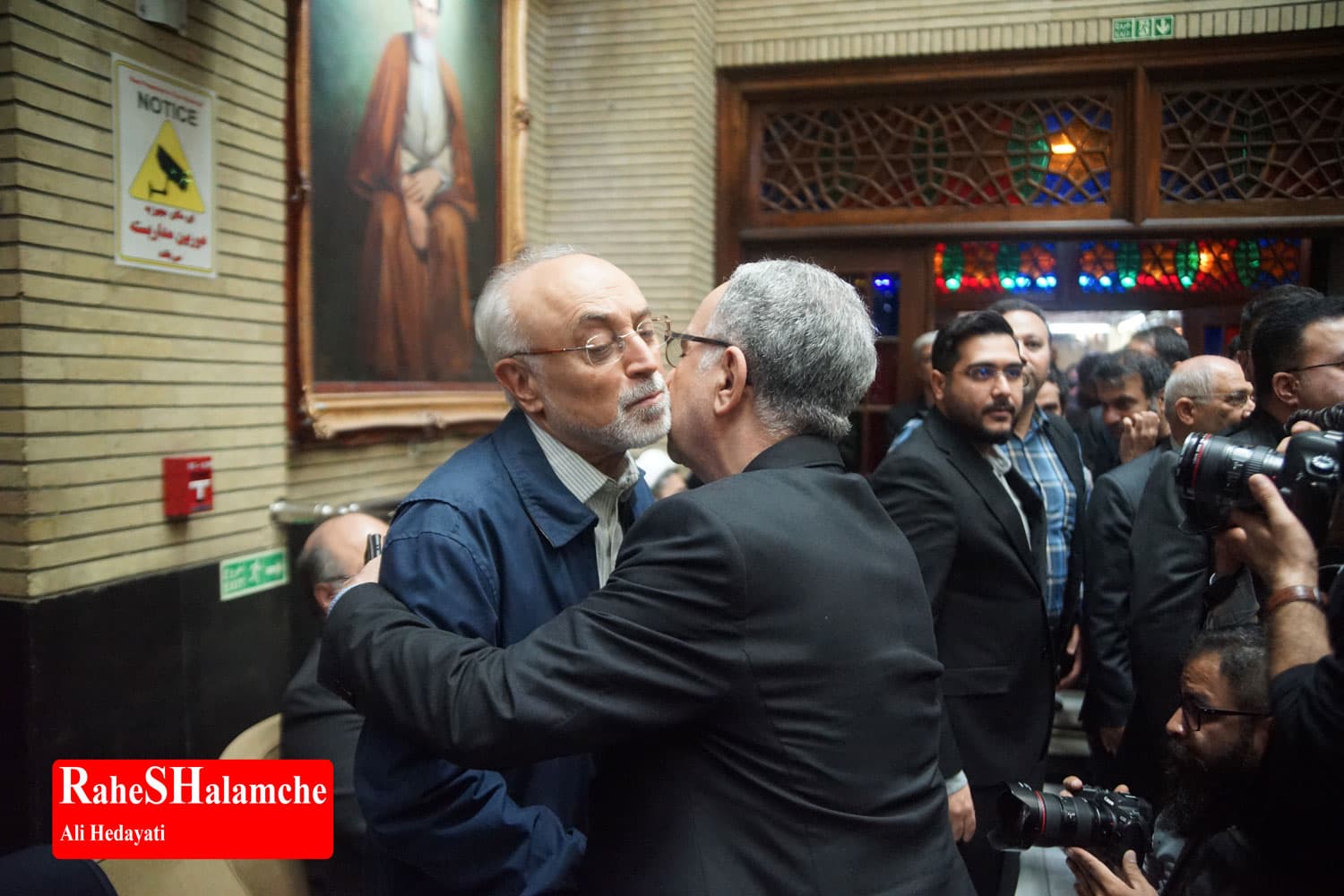 چه کسانی در مراسم ترحیم مادر حداد عادل بودند؟ +تصاویر — تصویر 77