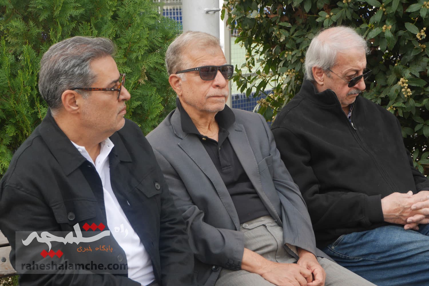 چه کسانی در مراسم تشییع پیکر «عمو ظلی» حضور دارشتند +تصاویر — تصویر 26