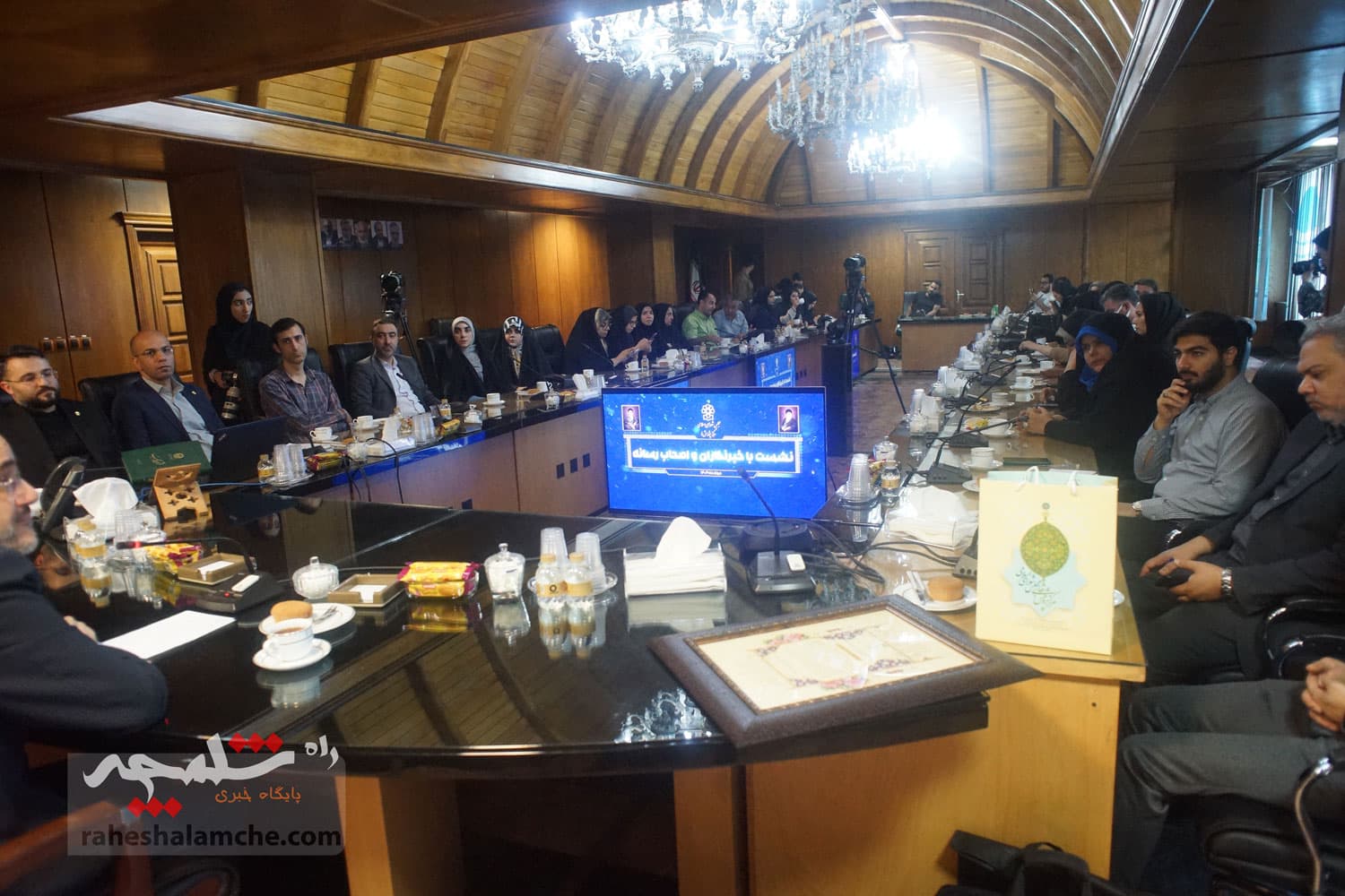 نشست صمیمی بابک نگاهداری با خبرنگاران +تصاویر — تصویر 34