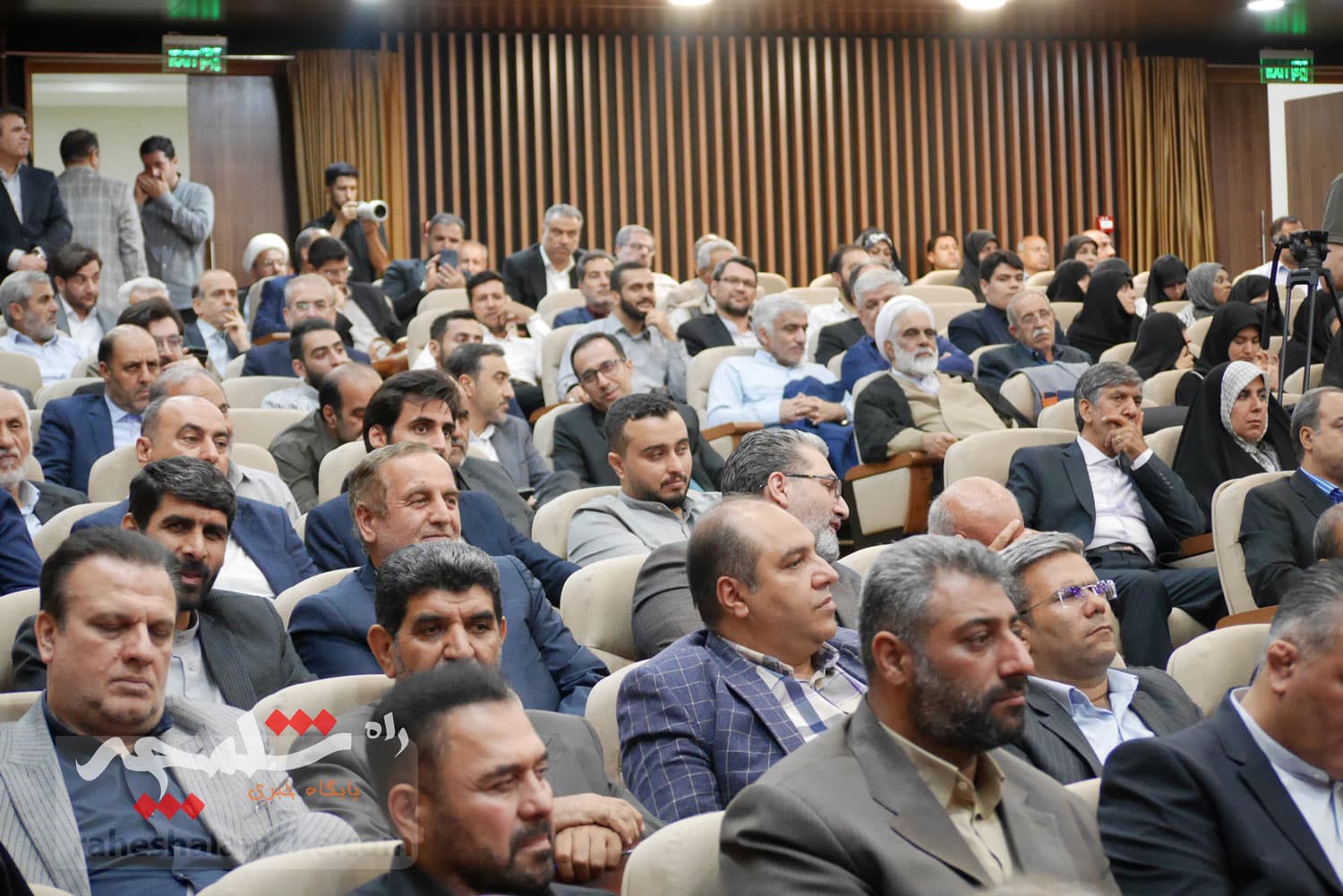 مراسم گرامیداشت «امین و امیر دیپلماسی مقاومت» +تصاویر — تصویر 101