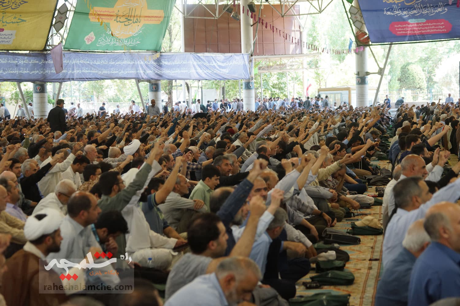 نماز جمعه تهران برگزار شد +تصاویر — تصویر 32