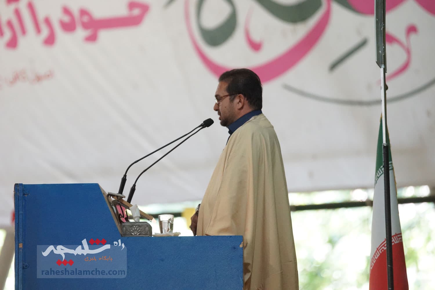 نماز جمعه تهران برگزار شد +تصاویر — تصویر 17