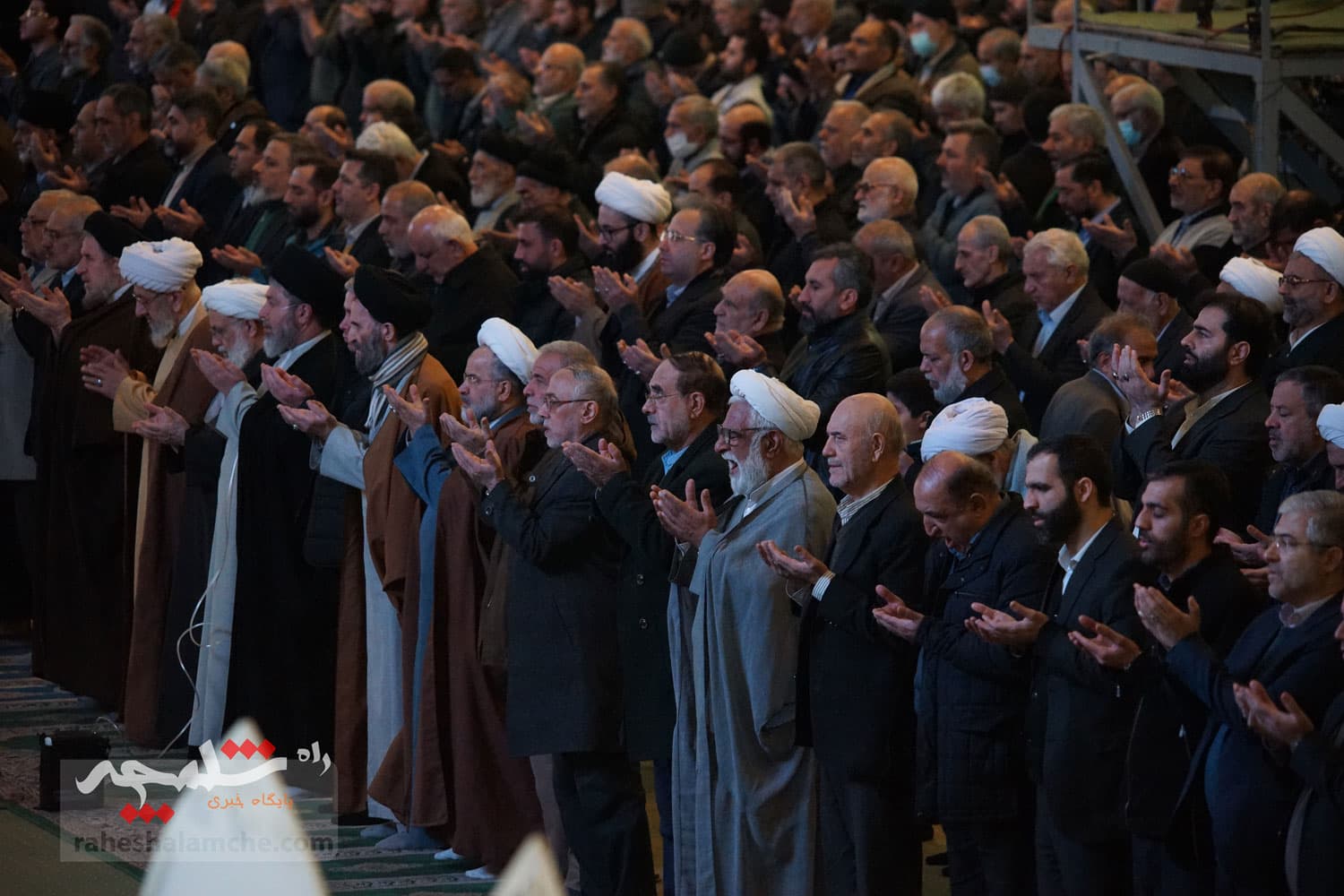 نماز جمعه تهران در آستانه ماه مبارک رمضان برگزار شد +تصاویر — تصویر 83