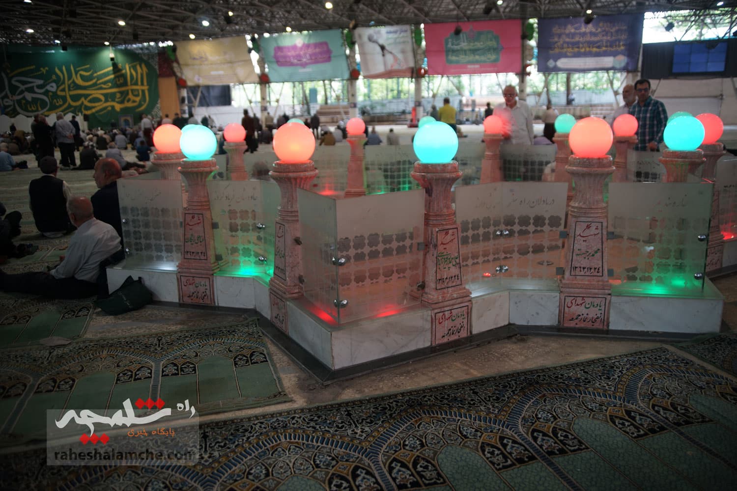 برگزاری نمازجمعه تهران در آغاز هفته کار و کارگر +تصاویر — تصویر 75