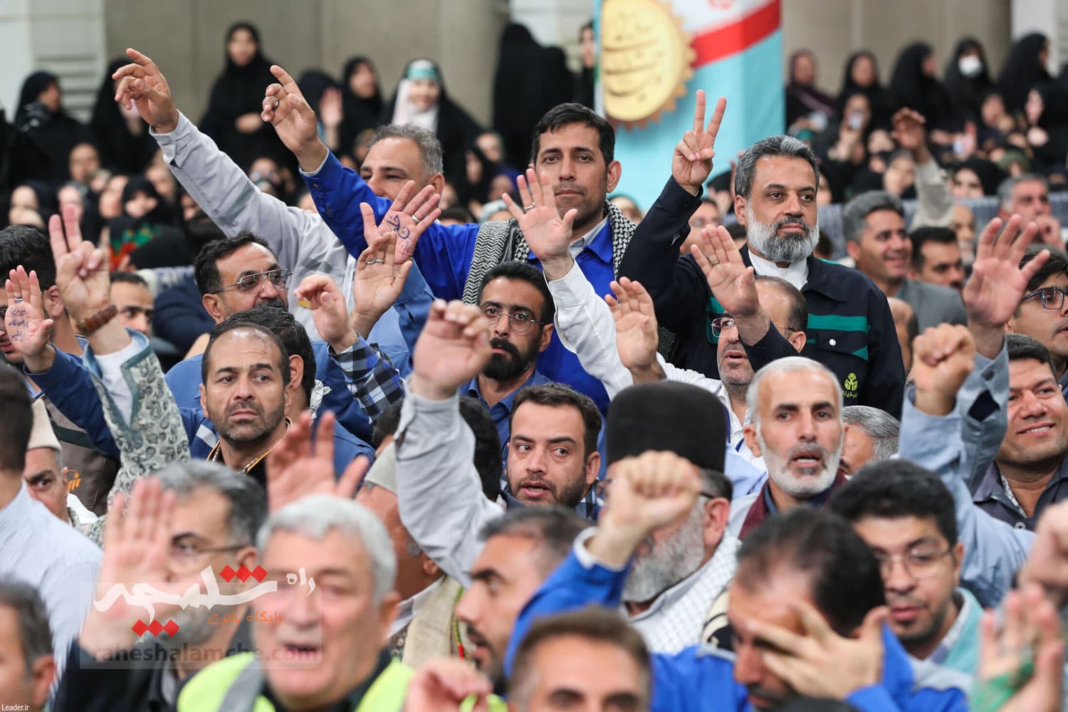 دیدار هزاران کارگر با رهبر انقلاب +تصاویر — تصویر 20