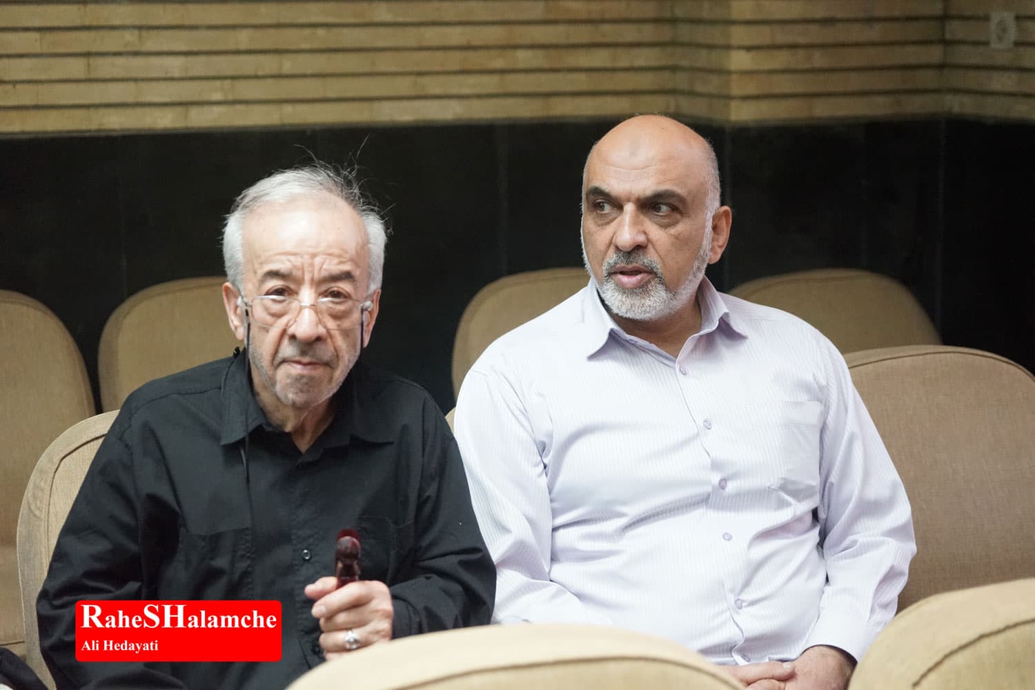 مراسم ختم رضا سوختهسرایی در غیاب مازندرانیها +تصاویر — تصویر 36
