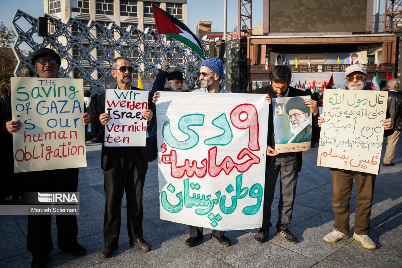 تصاویر بزرگداشت «یومالله 9دی» در تهران — تصویر 10