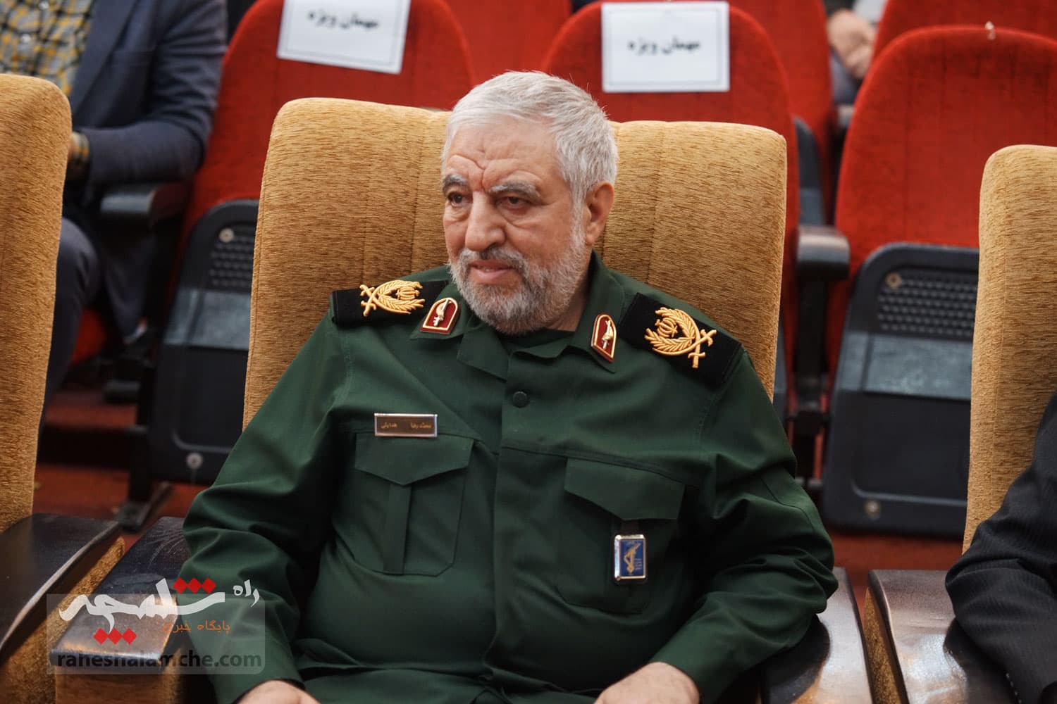تجلیل از منتخبان جشنواره پژوهشی و فناوری در دانشگاه جامع امام حسین(ع) +تصاویر — تصویر 61