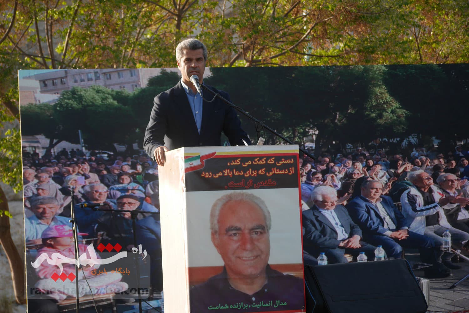 مراسم استقبال از کوهنوردان اورست در چشمهعلی شهر ری +تصاویر — تصویر 61