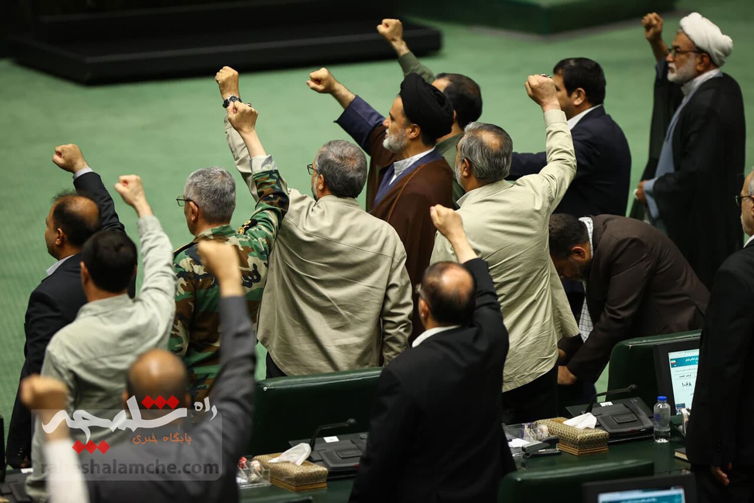 نشست علنی 2 تیر مجلس +تصاویر — تصویر 24