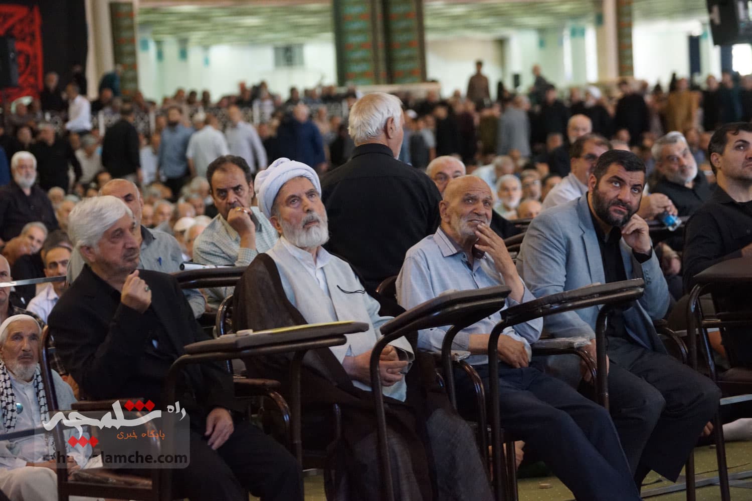نماز جمعه این هفته تهران برگزار شد +تصاویر — تصویر 96