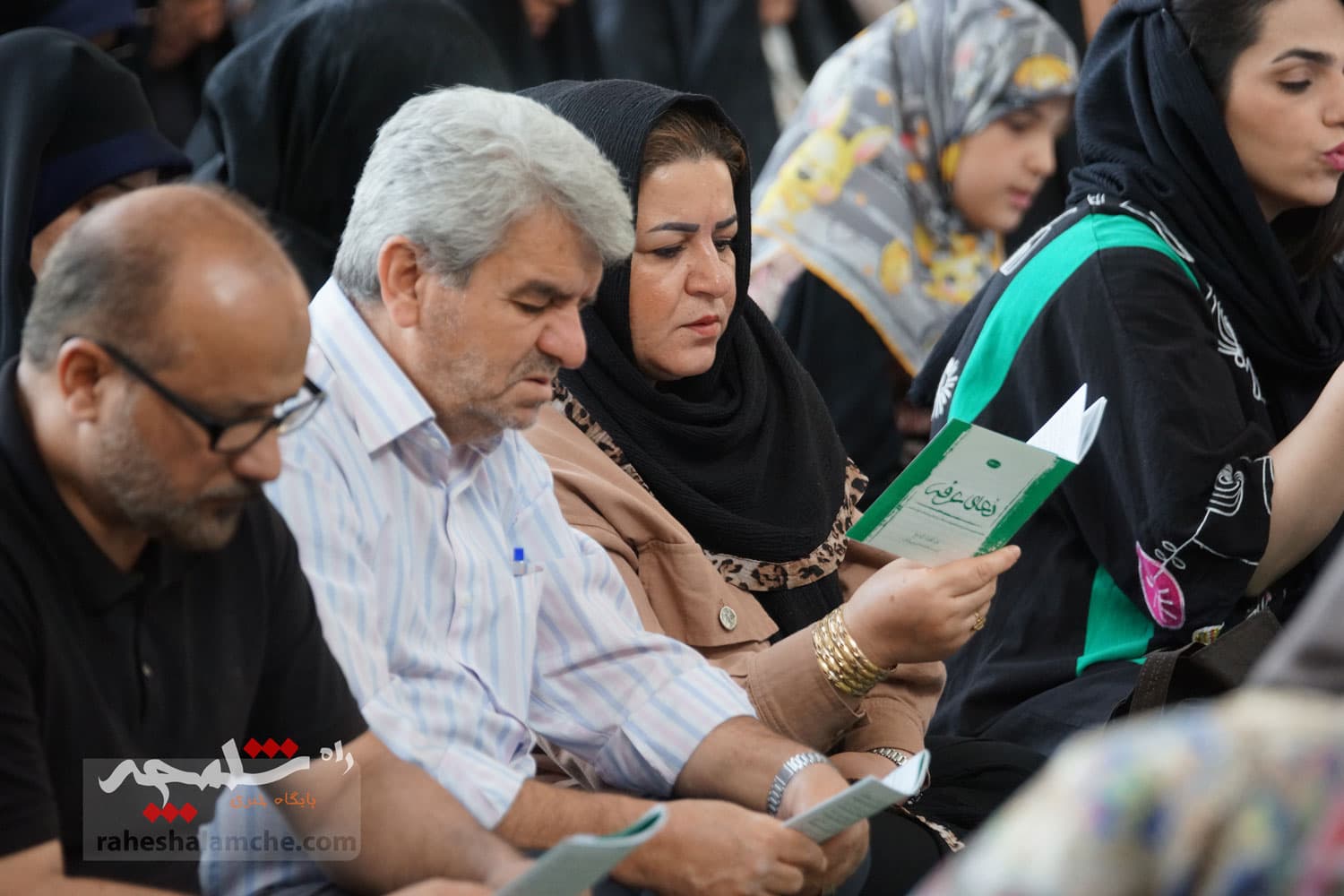 مراسم دعای عرفه در مصلی امام خمینی(ره) برگزار شد +تصاویر — تصویر 11