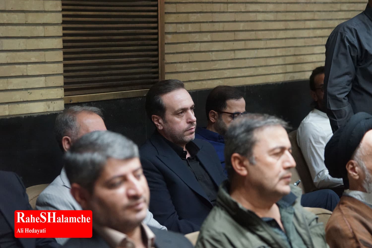 چه کسانی در مراسم ترحیم مادر حداد عادل بودند؟ +تصاویر — تصویر 28